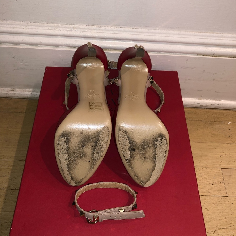 Valentino Studded Heel - Picture 4 of 4